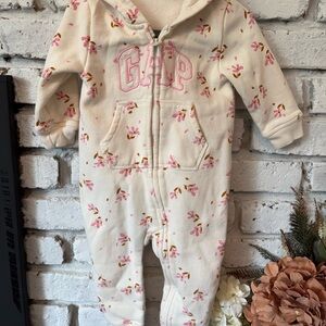 GAP Cream Pink Floral Fleece jumpsuit